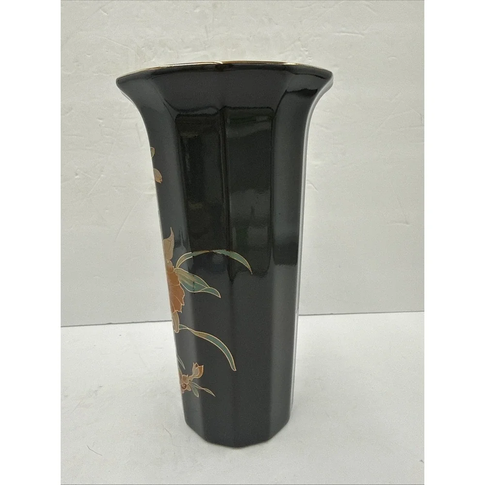 Vintage Japan Gray Floral Vase Gold Trim Kutani Style Hexagon Base 9